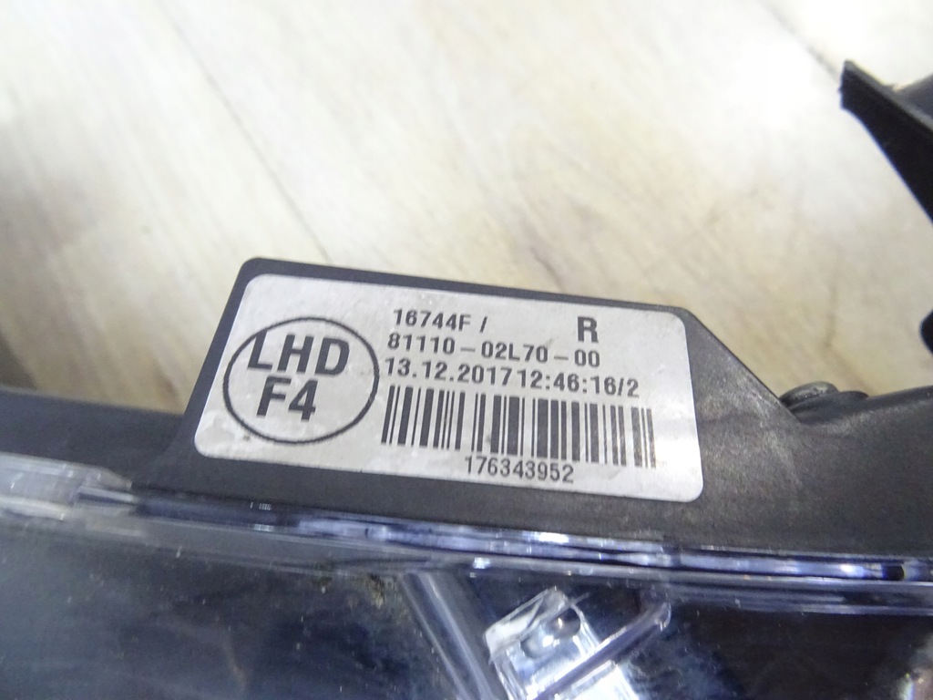 фото №14, Лампа toyota corolla e16 lift full led правая 81110-02l70-00 llu