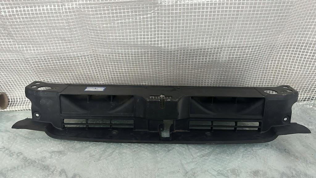 фото №1, Hyundai santa fe 2004- накладка na pas