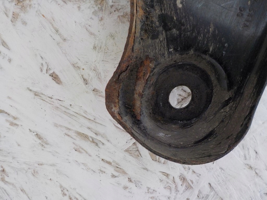 фото №3, Кронштейн підрамник підрамник перед bentley continental