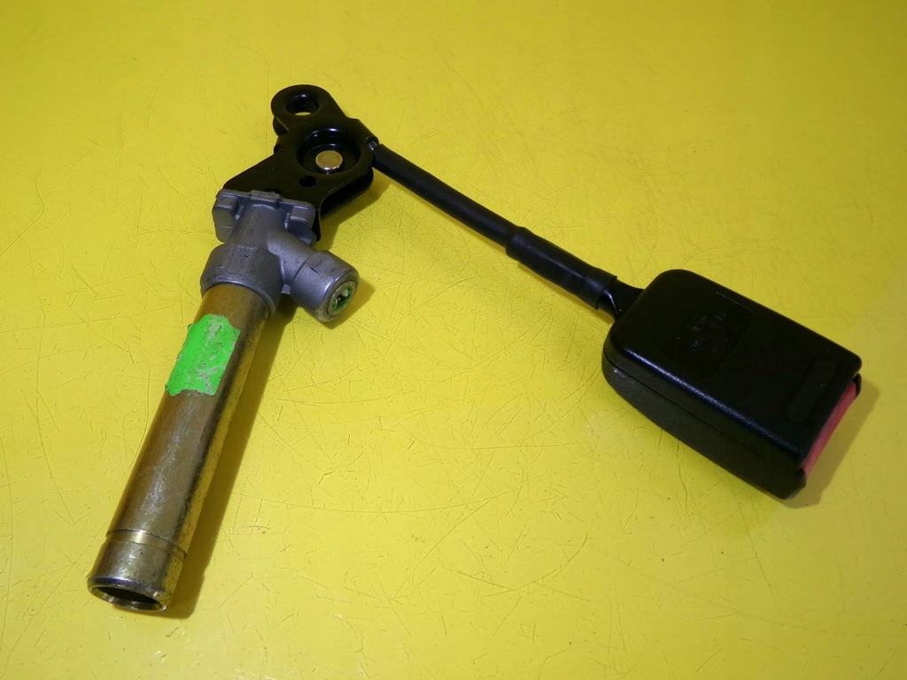 фото №7, Клипса поперечина безопасности натяжитель правая правый перед peugeot 306 nr84