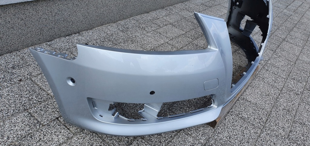 Audi a3 8p0 рестайлинг  09- бампер перед 6xpdc c075 с Разборки