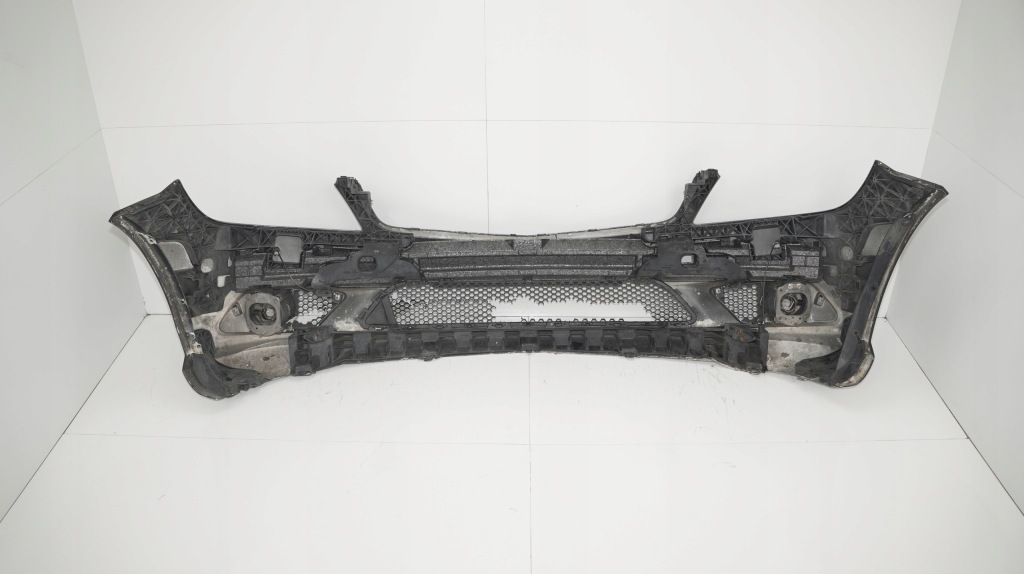 Купить Бампер перед передний mercedes w204 07-11r pdc 197