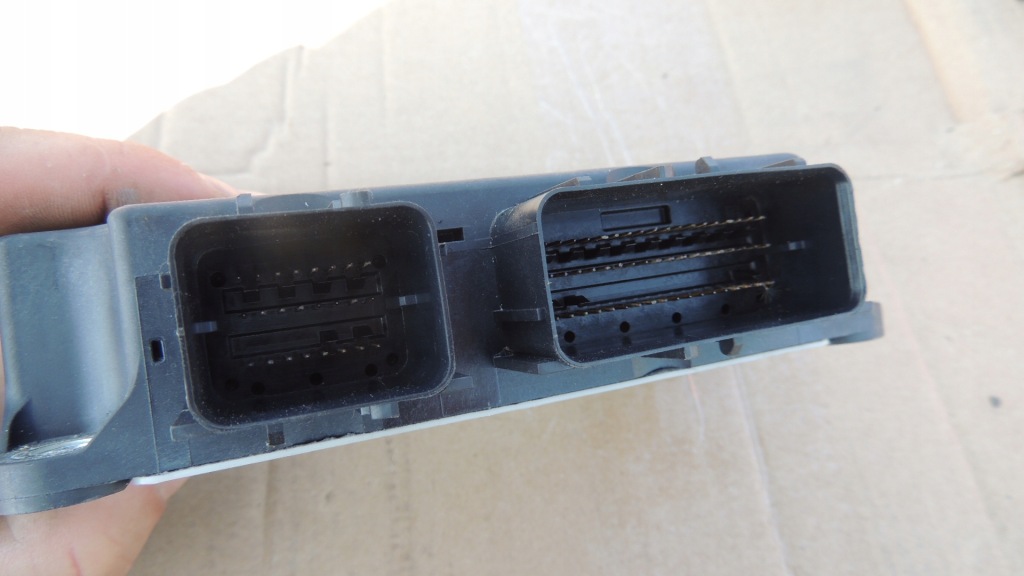 Модуль подушка безпеки opel insignia b buick regal 2.0t 4x4 13526701 в Україні