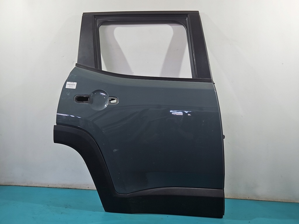 фото №1, Дверь задняя правое jeep renegade 14-18 385