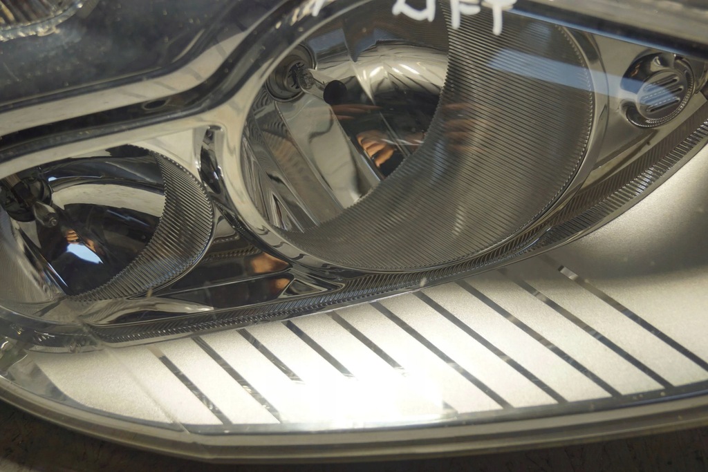 фото №7, Лампа правий перед ford s-max mk1 lift s881