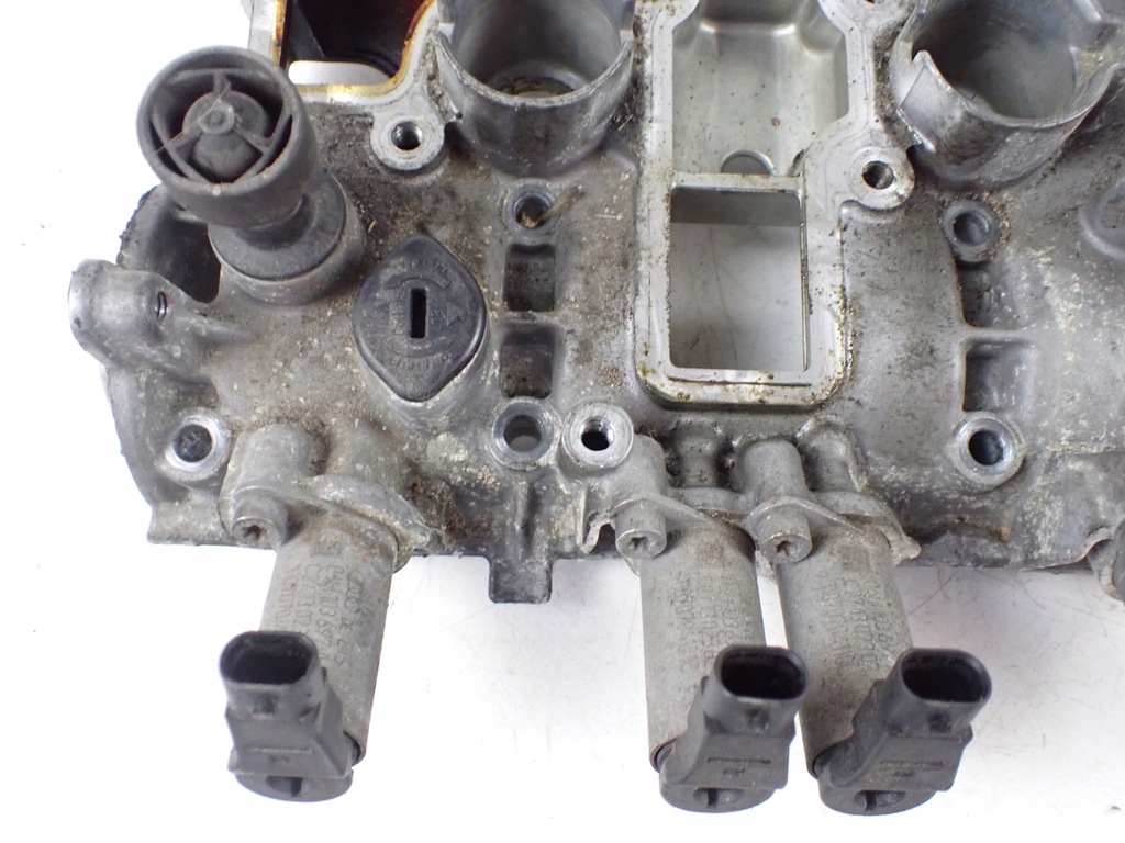 фото №9, Крышка клапанов audi a5 8t sportback 06h103475h