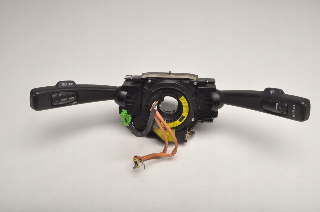 фото №1, Volvo c70 ii переключатель комбинированный лента 30773155