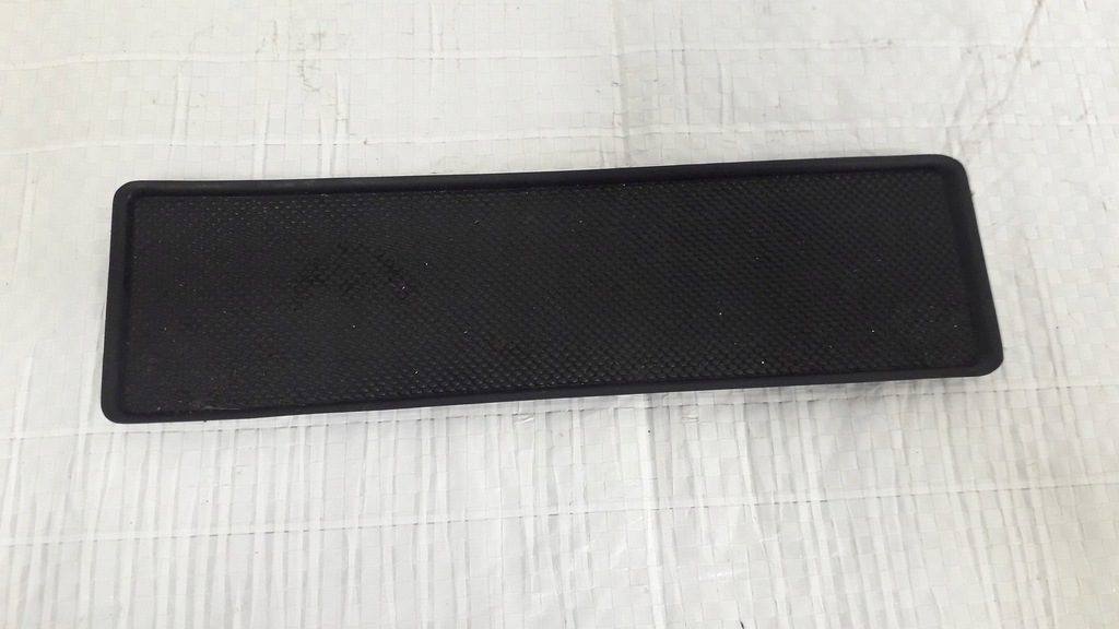 фото №11, Резинка туннель бардачка audi a3 8l lift 8l0863301f