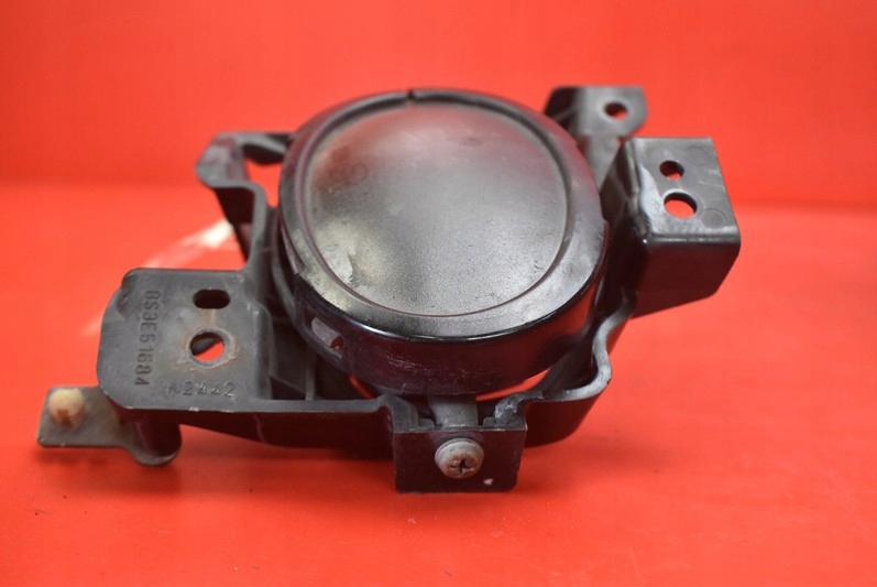 Противотуманная фара правая  перед передний bs3e51684 mazda 3 1 1 рестайлинг  06-09 Недорого