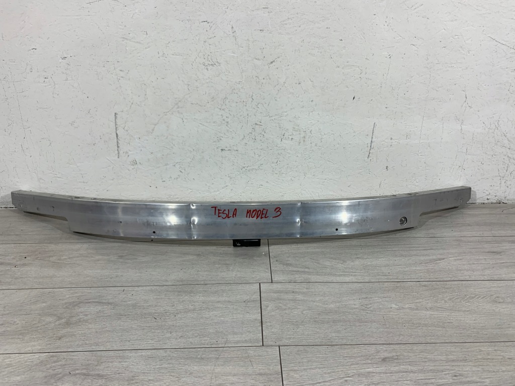 Купить Tesla model 3 17-21 бампер балка перед