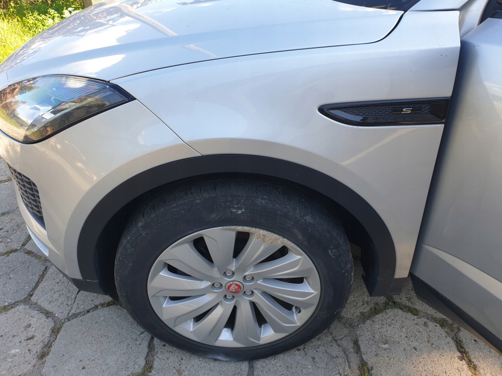 фото №7, Jaguar e-pace 2.0 d 2019rok kompletny перед капот крила бампер радіатор