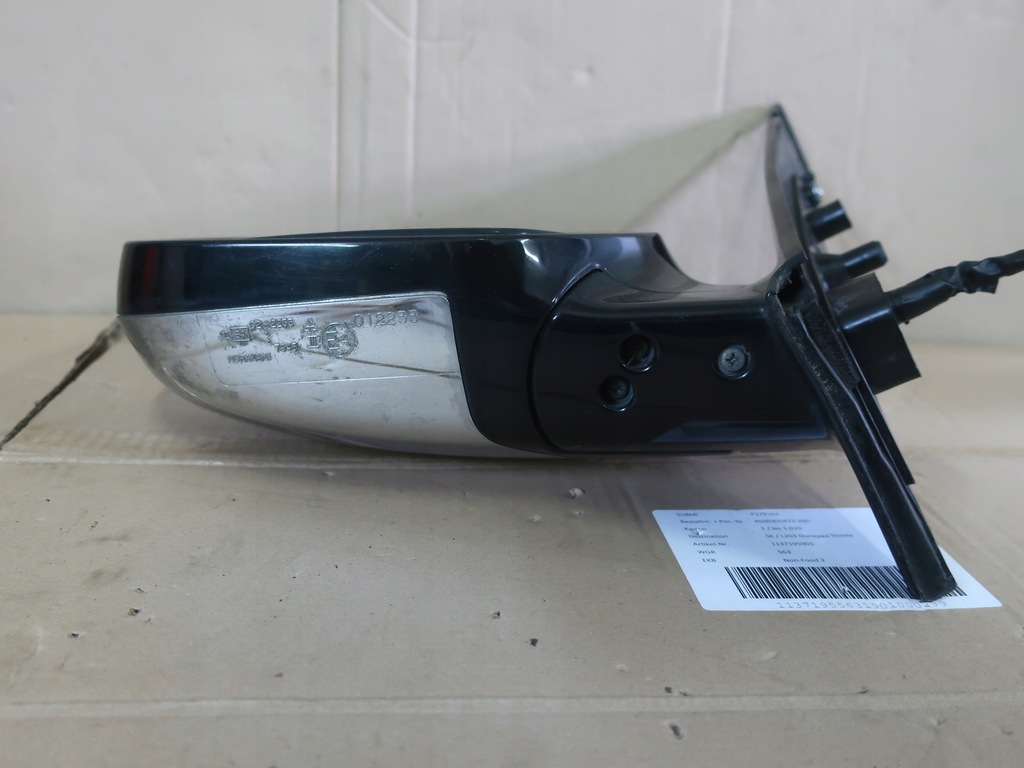 фото №9, Mitsubishi grandis зеркало хром левая 9 pin 03-europa