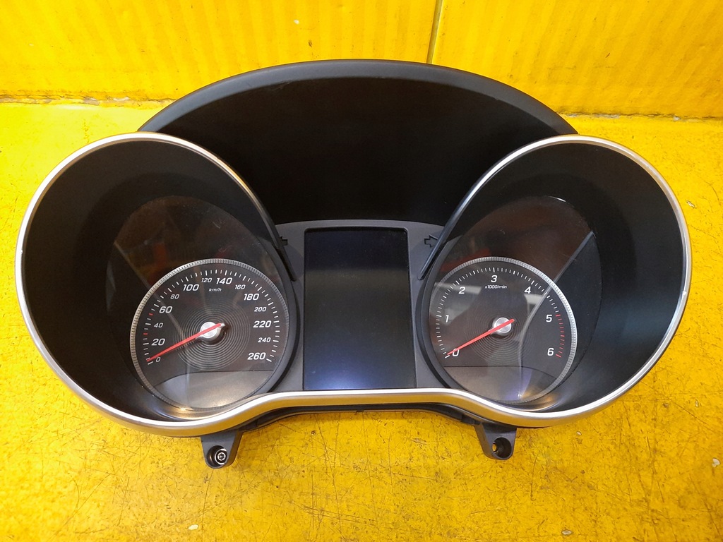 фото №1, Mercedes w205 w253 счетчик приборы a2059008329