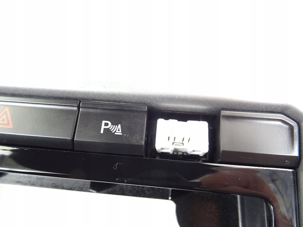 фото №14, Vw t-roc lift рамка панель середній panek перемикачів 2ga863097 2ga864224