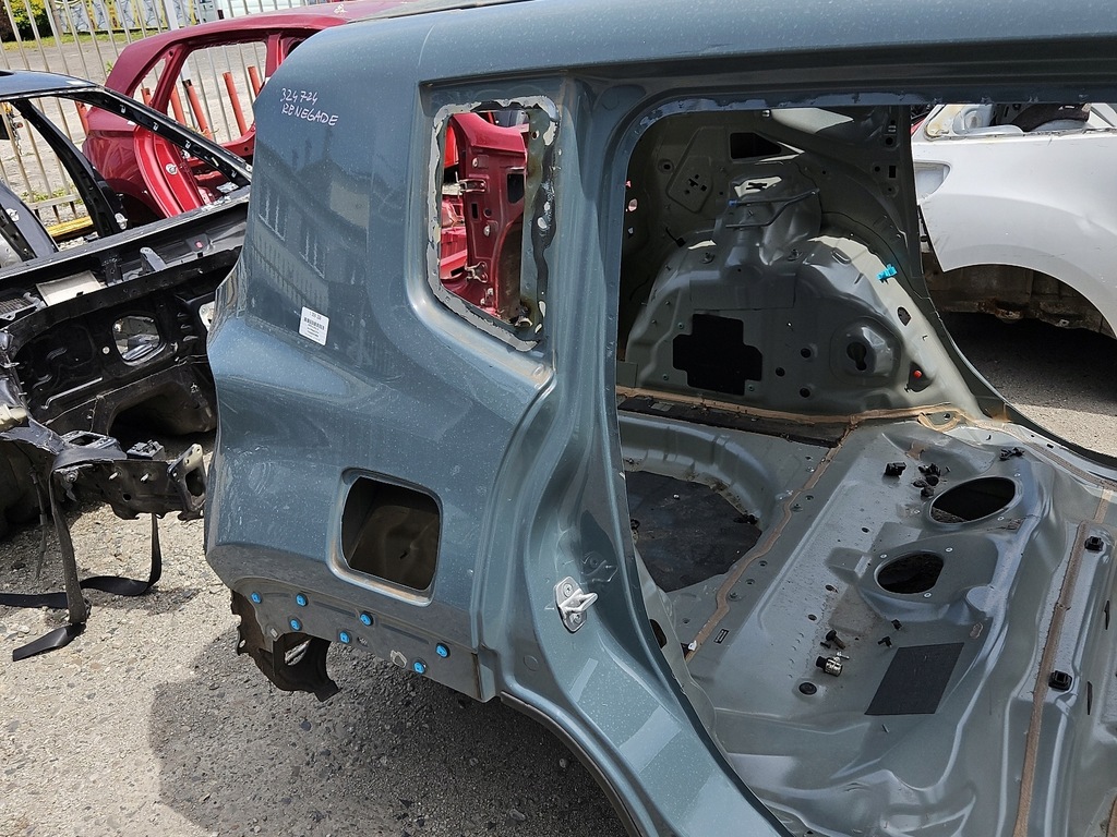 фото №3, Крыло задняя правый jeep renegade 14- 385 четверть 4x4