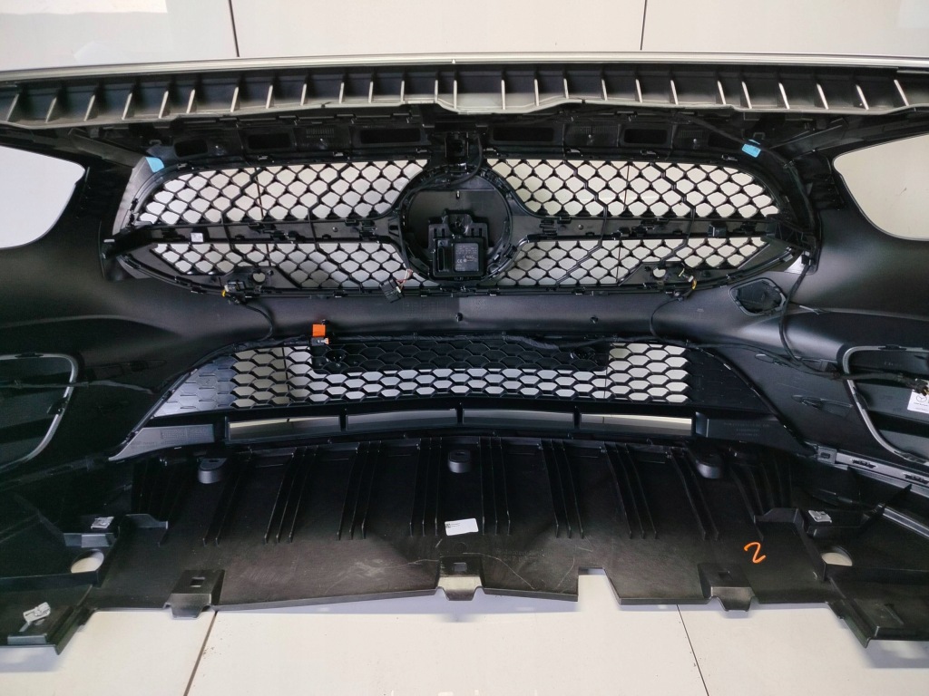 Бампер передній перед mercedes-benz b w247 a2478852702 Зі Шроту