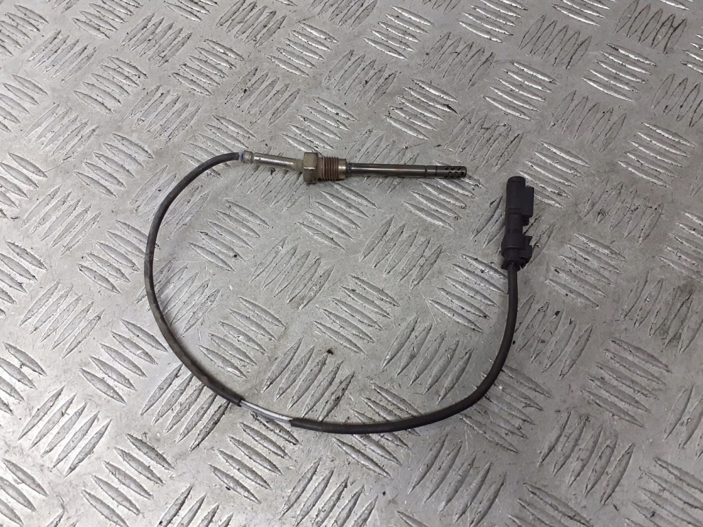 фото №1, Датчик вихлопних газів mercedes w211 2.2 cdi a0051531128