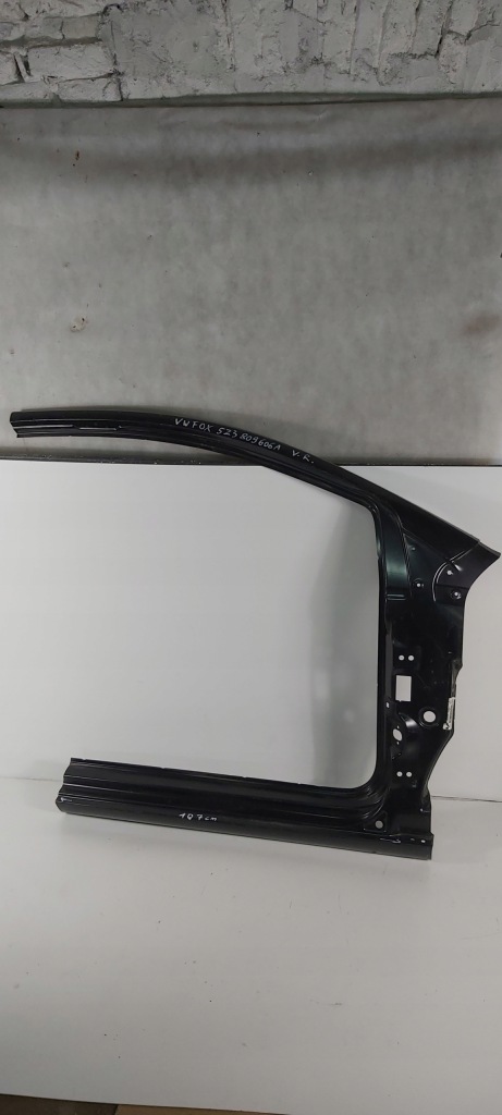 фото №1, Vw fox 5z3809606a блок двигуна поріг правий перед