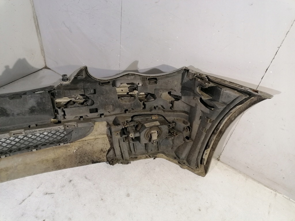 фото №9, Mercedes c klasa w203 бампер перед передній 744