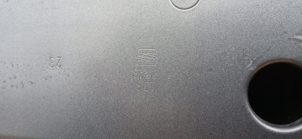 фото №16, Seat ibiza v 5 6f0 17- капот крышка двигателя 6f0823155a