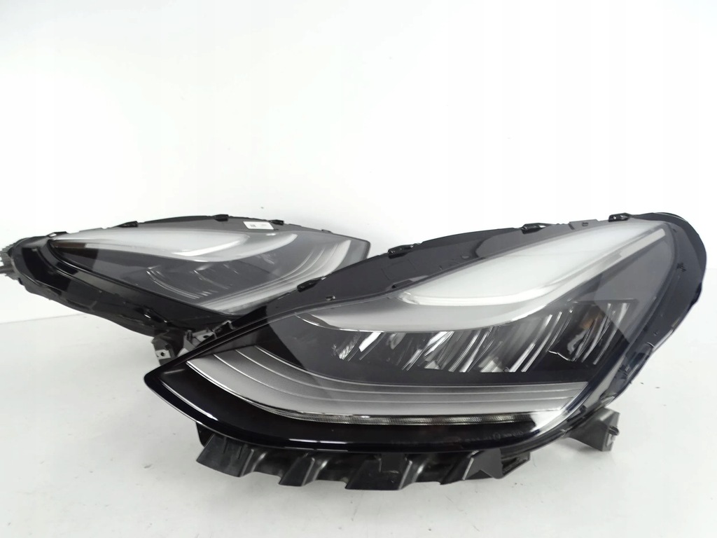 фото №1, Лампа перед передня ліва tesla 3 full led