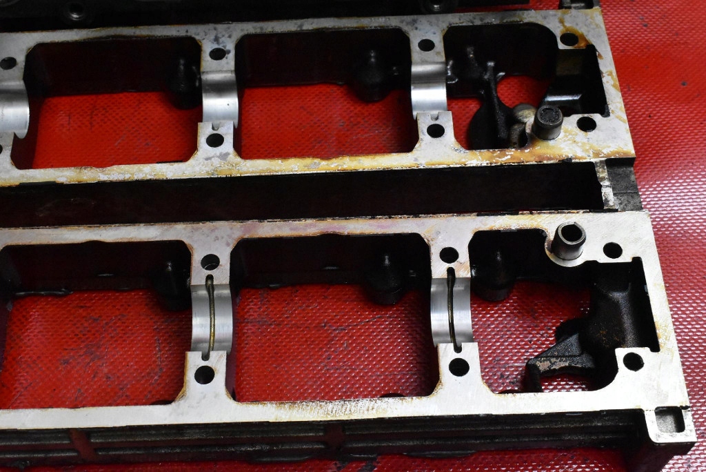 фото №11, Головка двигателя 9650352580 citroen c5 1 i 2.0 16v 140 km 04-08