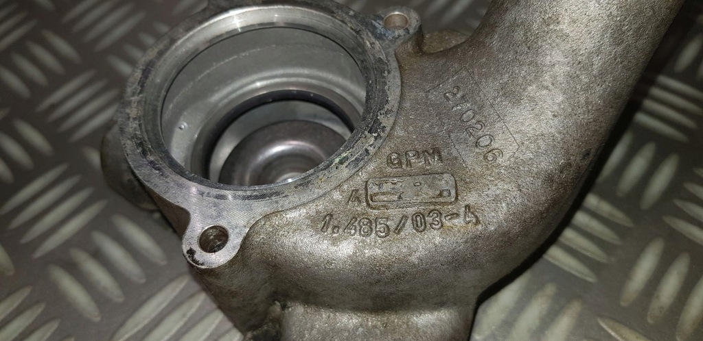 фото №7, Bmw m3 e46 z3 z4m e85 3.2 s54 корпус термостата труба насоса wody патрубок