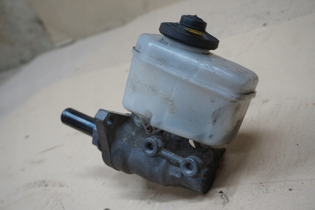 Land cruiser 120 насос тормозная 3,0 d4d Киев