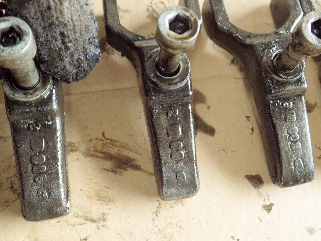 Iveco stralis 450 euro 5 кронштейн вприску Зі Шроту