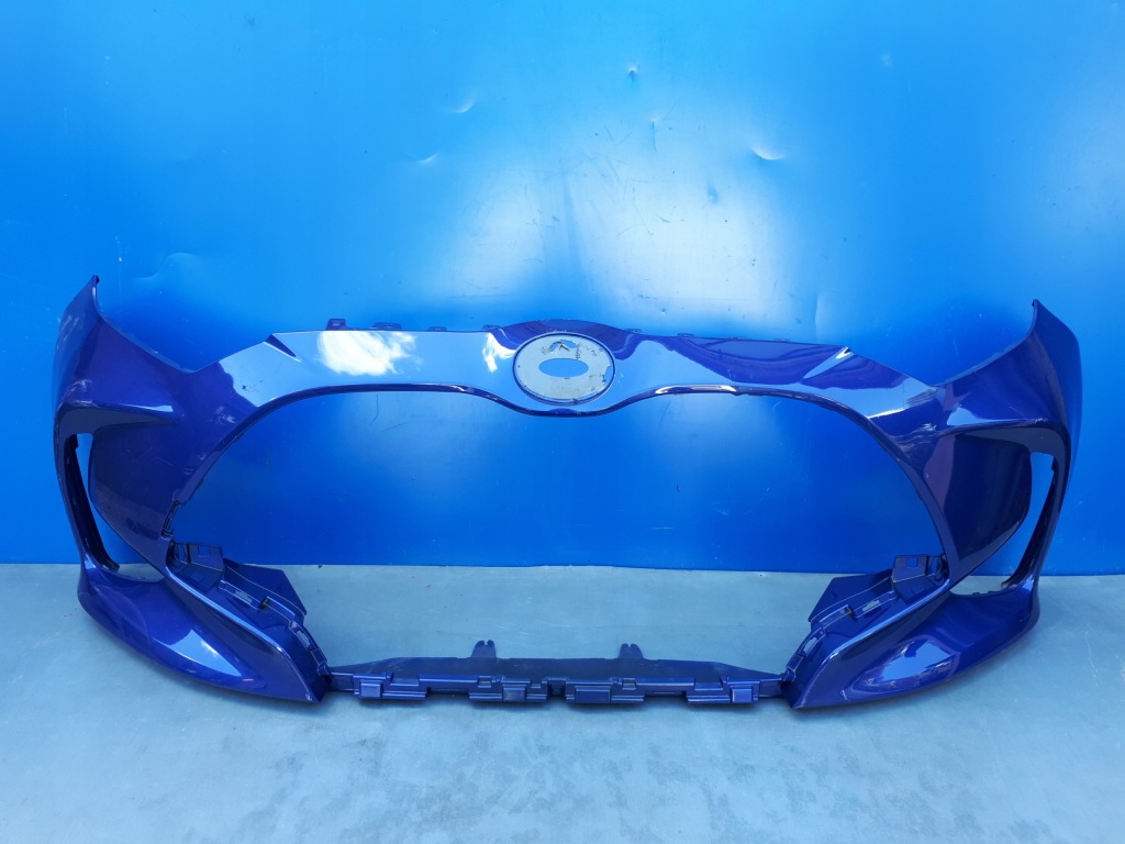 фото №1, Toyota yaris iv 2020- 20- бампер передний