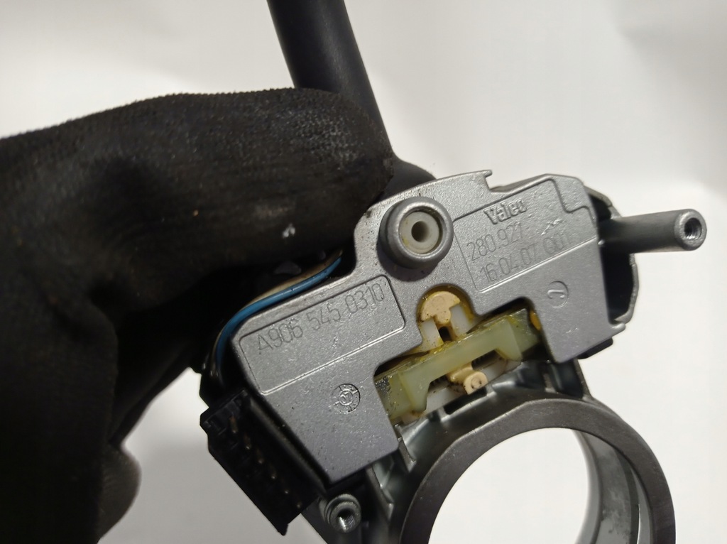 фото №6, Переключатель колонки рулевого mercedes-benz оригинальный номер a9065450310