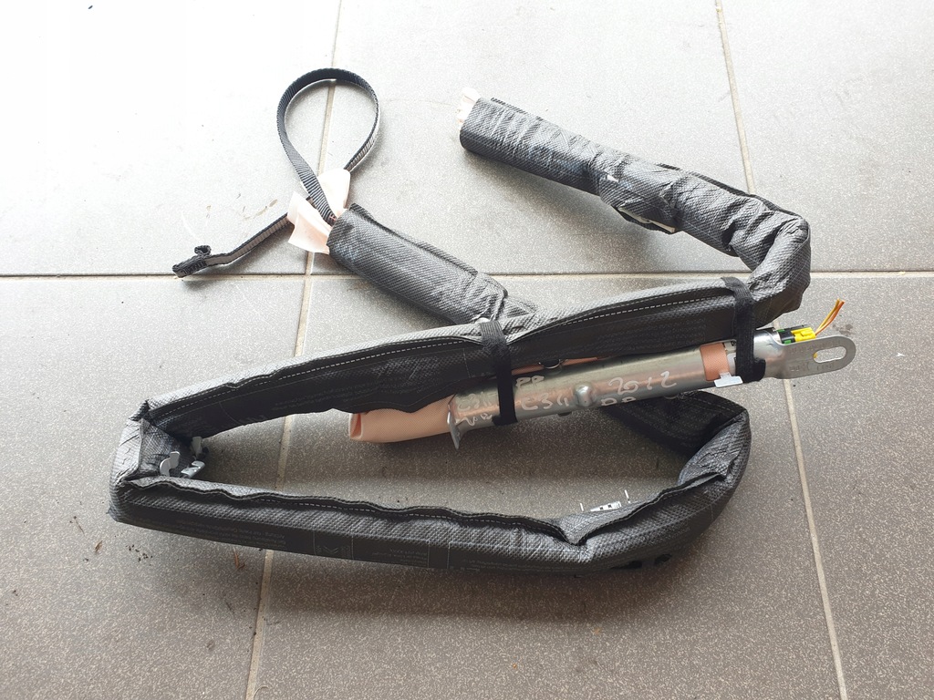 фото №1, Шторка безпеки citroen c3 ii права 2010- 9672465480