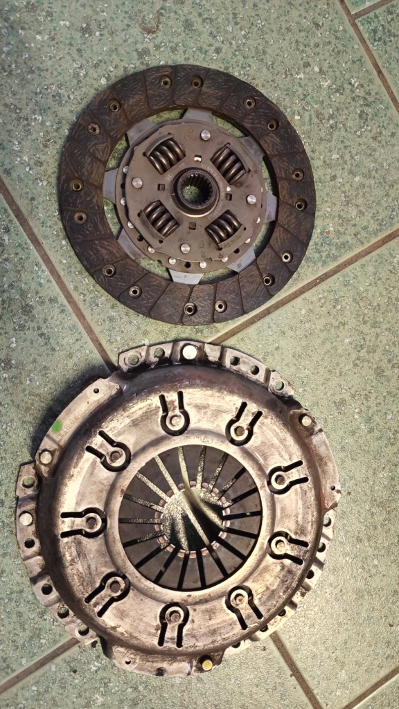 фото №1, Сцепление диск прижим toyota avensis corolla verso ii 1.8 vvt