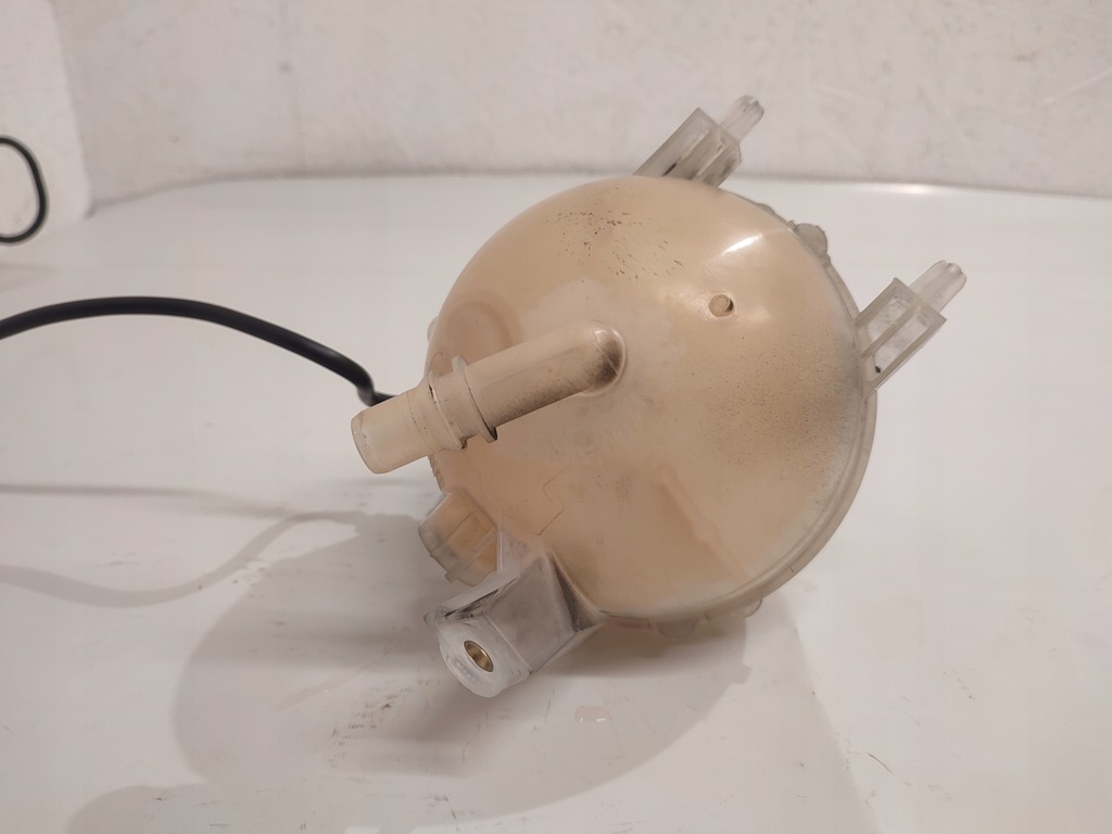 фото №4, Citroen c4 picasso i бак расширительный 1.6 ehdi