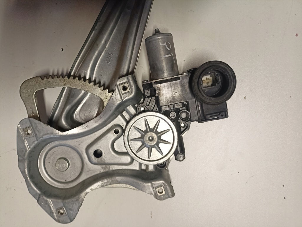 фото №1, Toyota c-hr підйомник скло двері правий задня