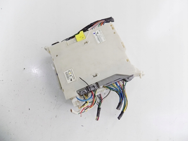 фото №5, Lexus gs iii 05-12 450h коробка запобіжник модуль