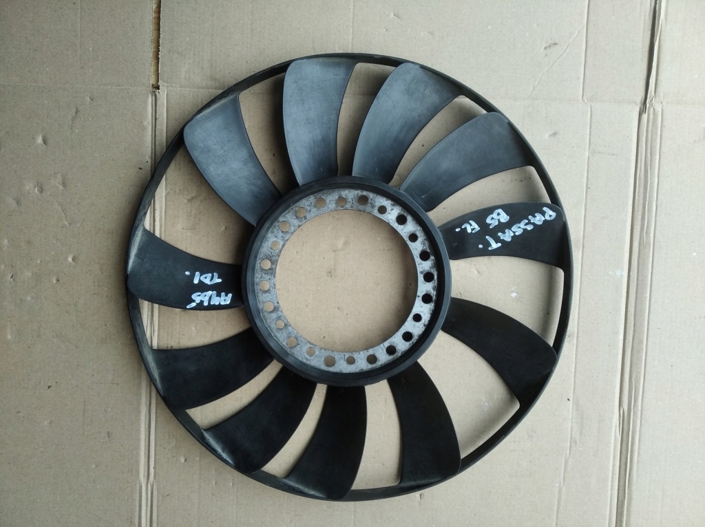Вентилятор vw passat b5 fl audi a4 b5 1,9 tdi 058121301b Недорого