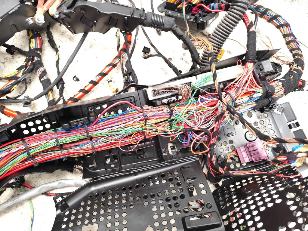 фото №7, Mercedes-benz c-class другая жгут трубопровод / кабели 2020 coupe 2/3dr