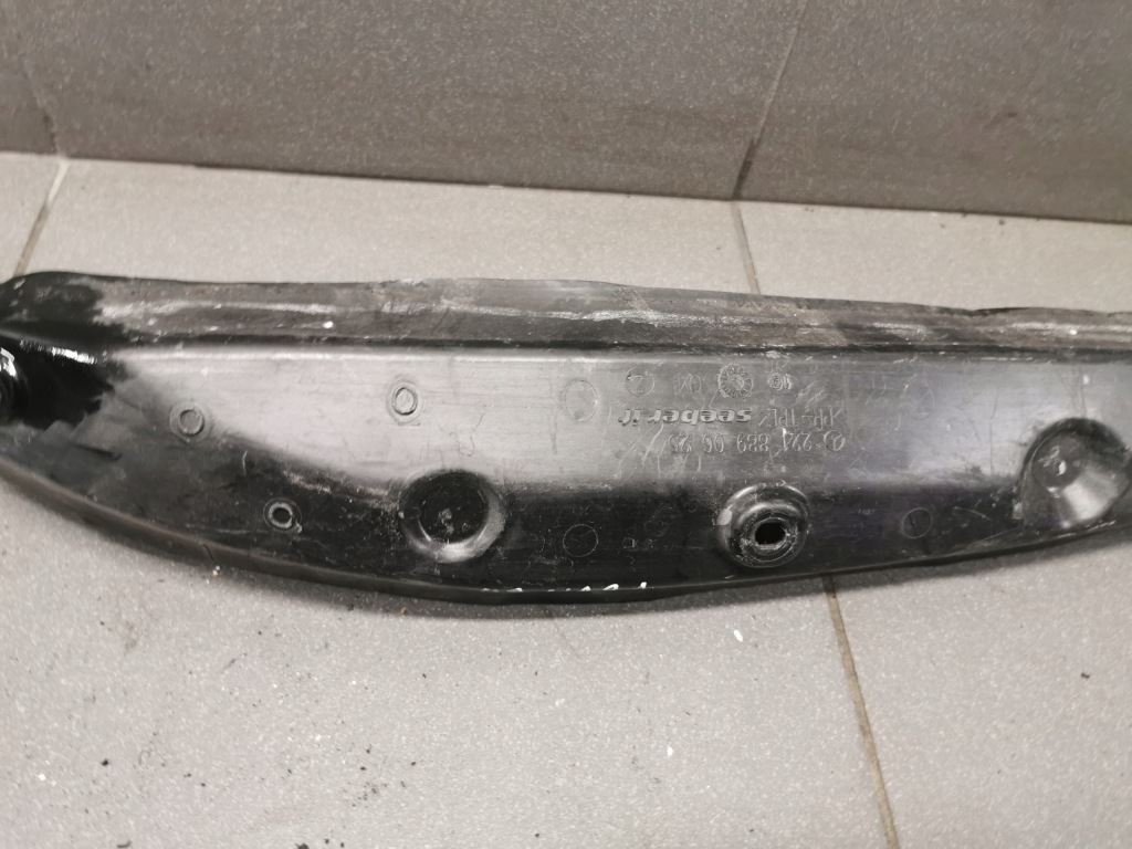 Захист крила права mercedes w221 a2218890625 Зі Шроту