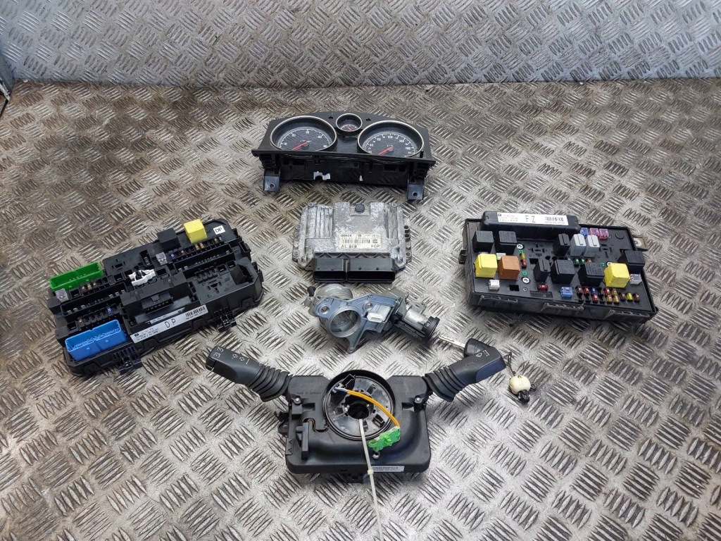 фото №1, Набір стартовий opel astra h 1.9 cdti 55198054