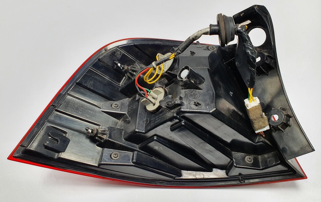 фото №6, Лампа правый задняя задняя kia rio iii 5d hb 92402-1w2 europa