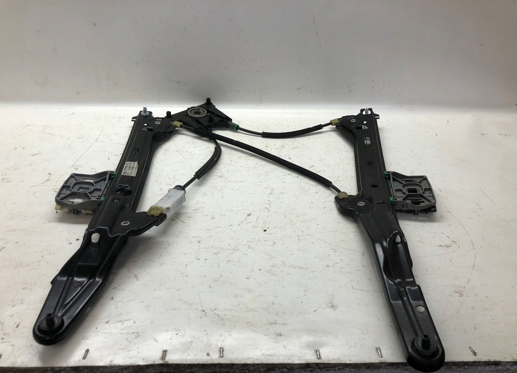 фото №1, Підйомник скло лівий задня 8t8839461 a5 sportback