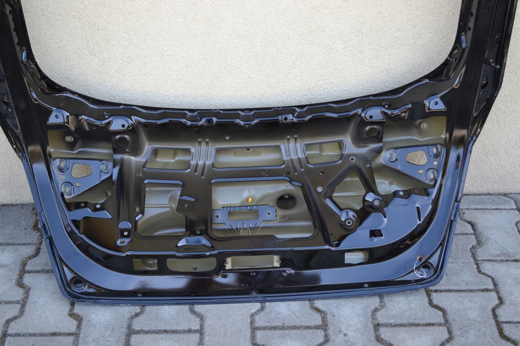 фото №8, Крышка багажника багажника kia stinger + верхний спойлер крышка