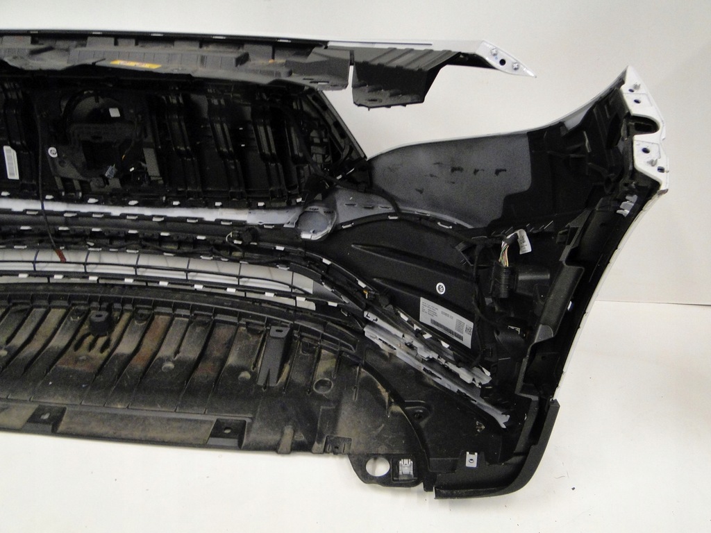 фото №5, Mercedes защита плита pod бампера eqb 243 x243 a2438855503 amg