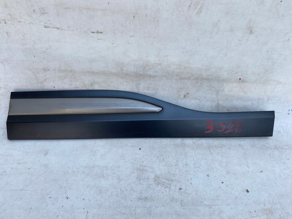 фото №1, Hyundai kona i 17- молдинг дверь левая задняя задняя накладка