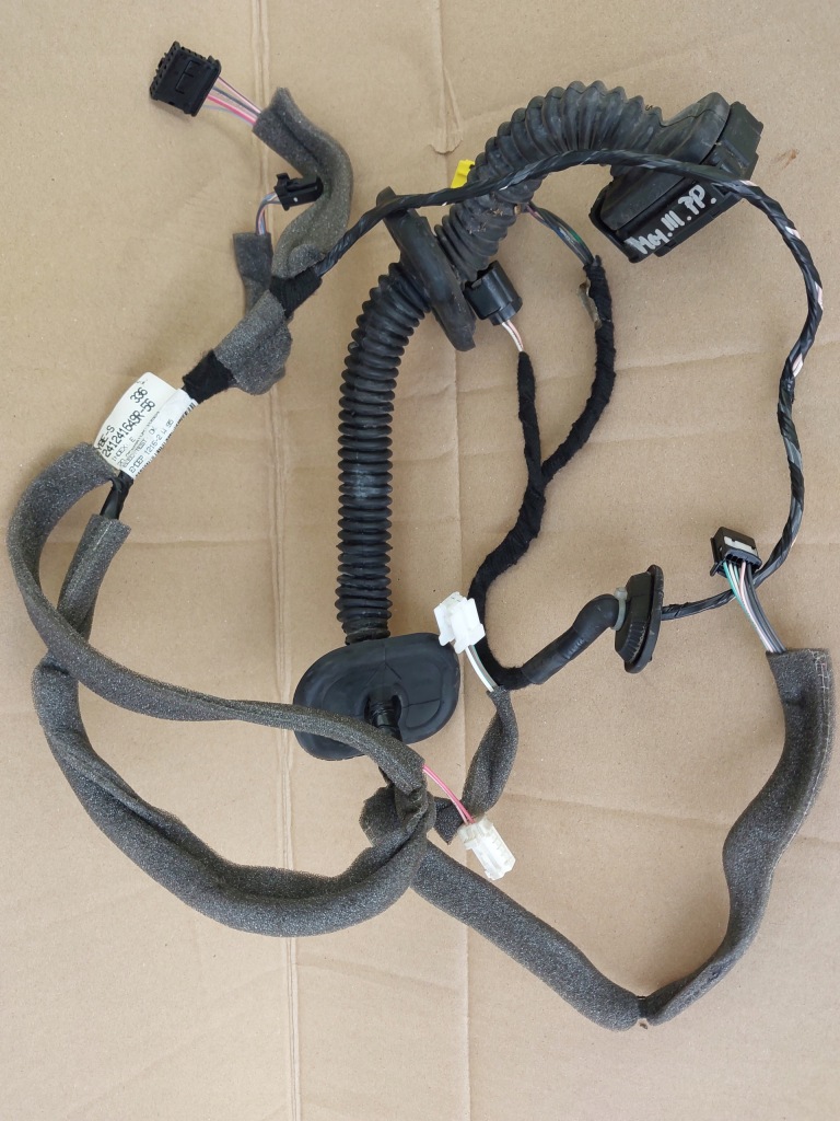 Купити Джгут електропроводка двері renault megane iii правий перед 241241649