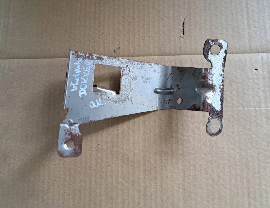 фото №1, Dacia dokker кронштейн крила