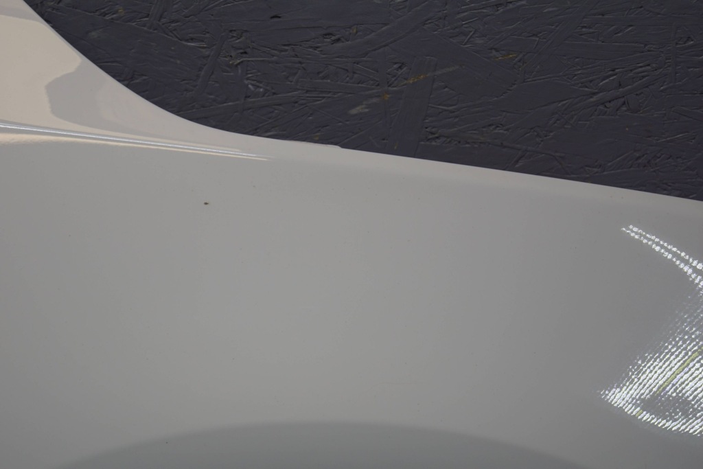 Opel astra j крыло  правый  перед b2713 Недорого