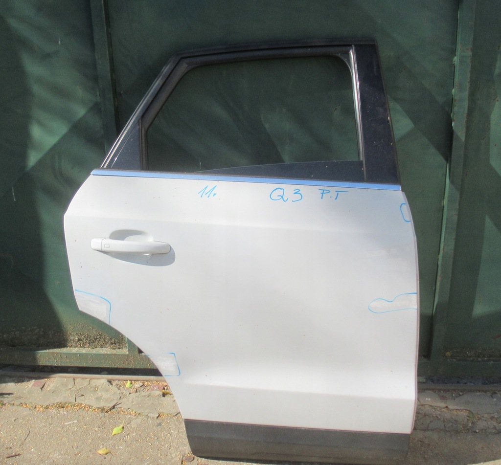 фото №1, Audi q3 11r дверь правый задняя голый .