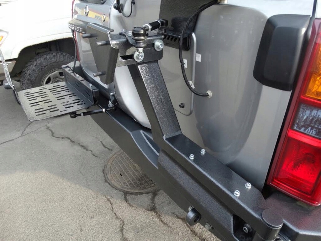 фото №7, Nissan patrol y61 gu4 бампер задня na колесо +безкоштовно